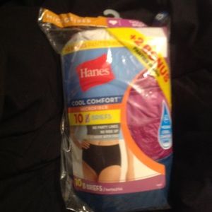 Hanes women tagless briefs  10 pack